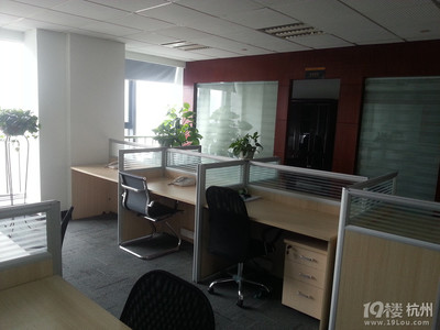 中山北路85平住宅出租，免中介费，优质服务